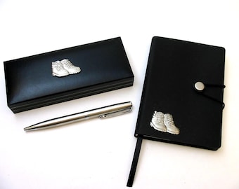 Walking Boots design Black A6 Notebook, PU Leather Black Pen Box & Pen Gift Set, Walker Hiker Rambler Gift
