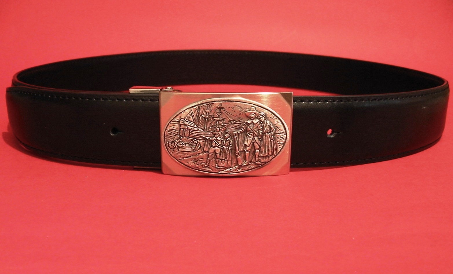 Pilgrim Fathers Motif On Buckle With Black Leather Belt Etsy