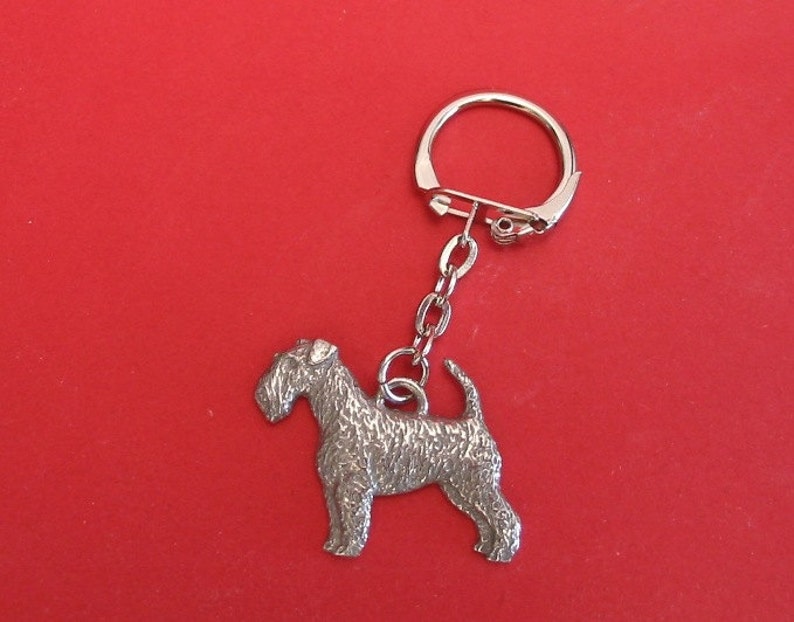 Airedale Terrier design Keyring Airedale Keychain Airedale Terrier Gift Airedale Mum Gift Mothers Day Gift Airedale Birthday Gift image 1