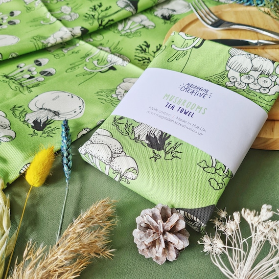 Mushroom Tea Towel, Botanical Art for Fungi and Nature Lovers, Mushroom Gift for Him or Her