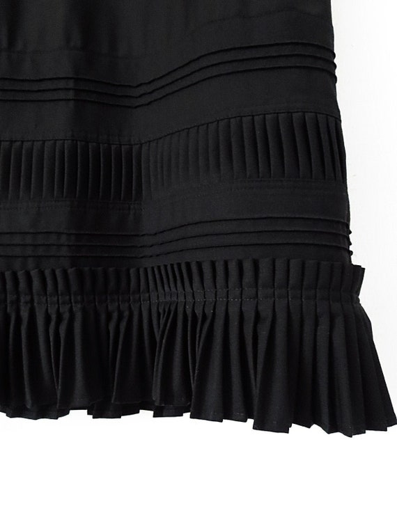 80's Vintage Pencil Skirt with Pleated Hem - Gorge