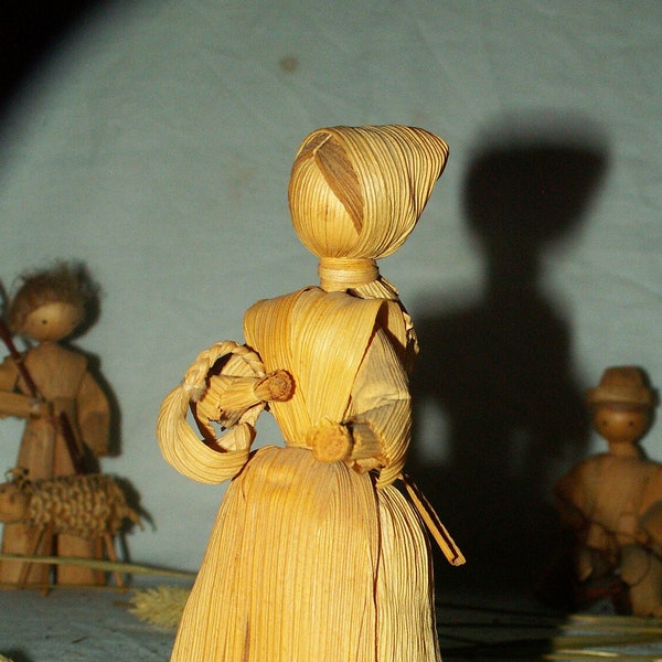 Corn Doll/Leaf Typical Corn Husk Doll/Vintage 1940s