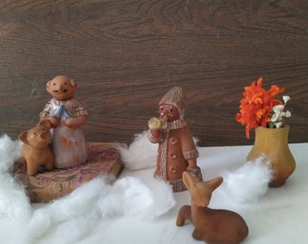 Set Ceramic Figures/Fawn and Vase/Vintage Pottery