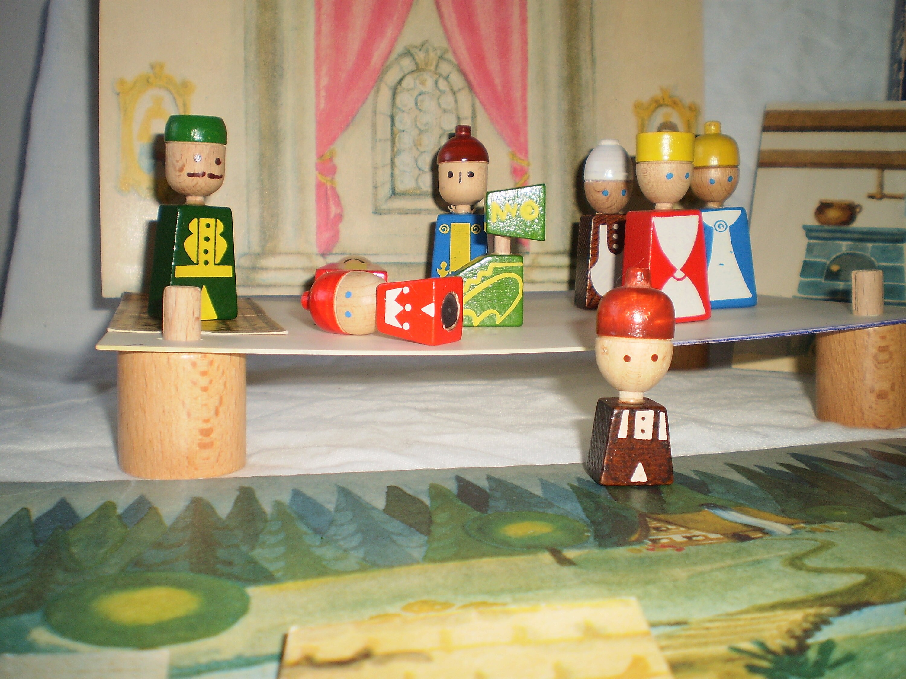 Magnetic sales theatre toy