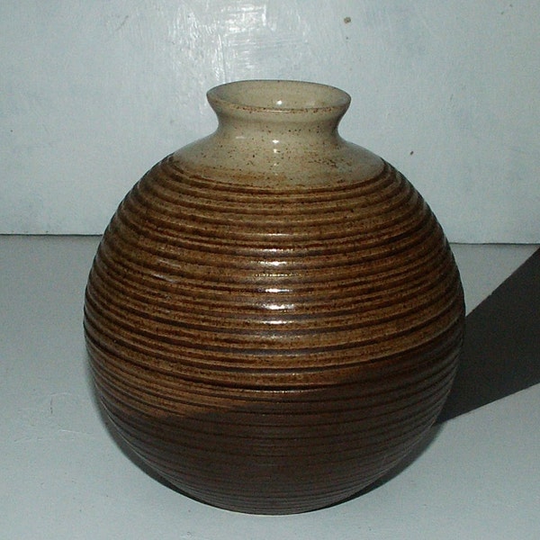 Vintage Round Pottery Vase/Earthenware/Glazed Vase/1950s