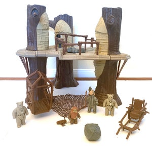 Kenner Star Wars Ewok Village Vintage 1983 Complete 4 Ewoks ROTJ