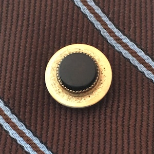 Onyx and Gold Tone Tie Tack, Vintage Mid-Century Round Tie Pin, Black Cabochon Round Set in Gold Tone Circle Tie Pin, MCM Men's Accessory
