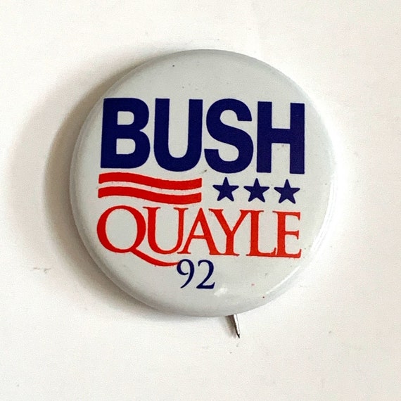 Lot of 10 1992 Clinton-Gore Bush-Quayle Campaign Pin Buttons 