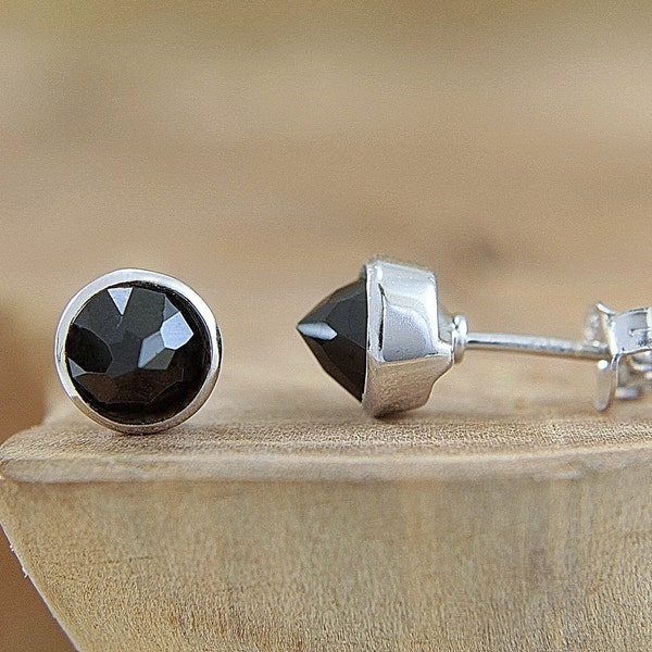 Aretes de espinela negra con corte de rosa de 6 mm en plata de ley, piedras preciosas naturales, joyería vanguardista