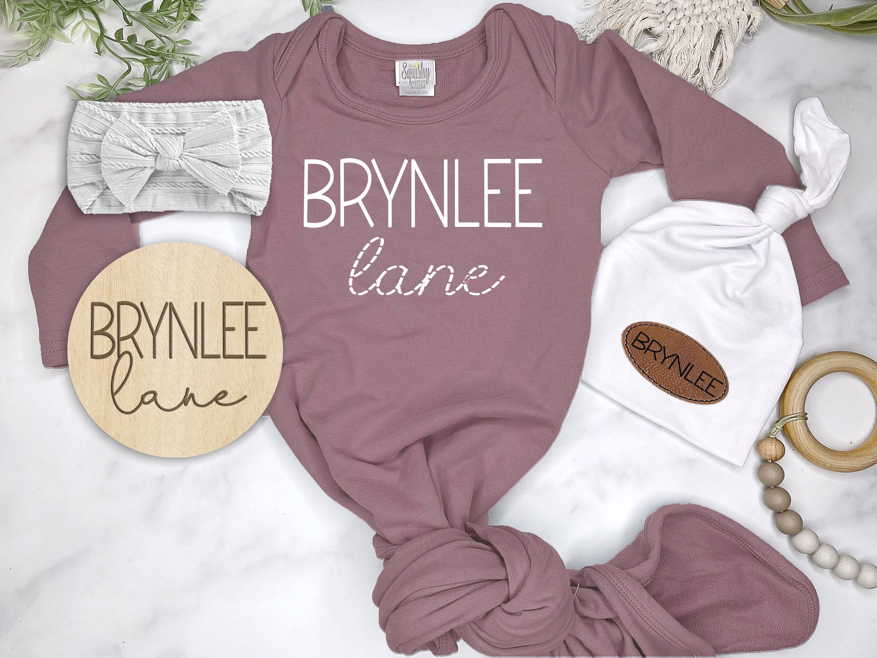 Baby Girl Personalized Knotted Gown, Bamboo Newborn Baby Girl Outfit, Newborn Outfit, Monogramed, Name Sign, Knotted Hat, Coming Home Outfit