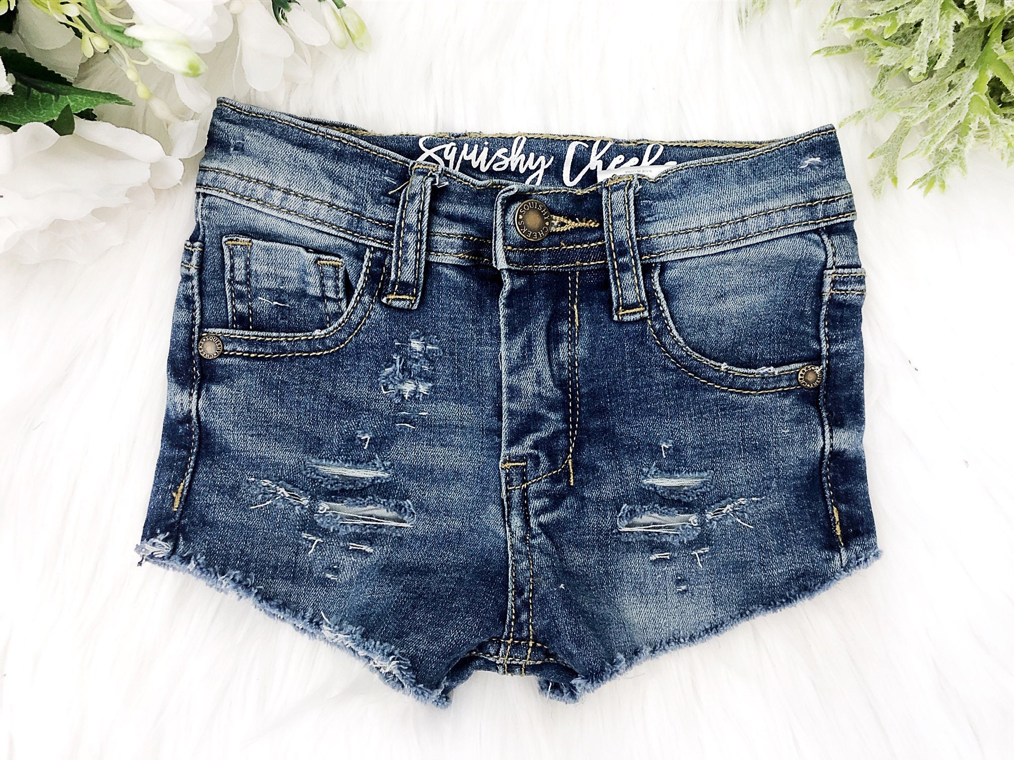 trendy shorts for girls