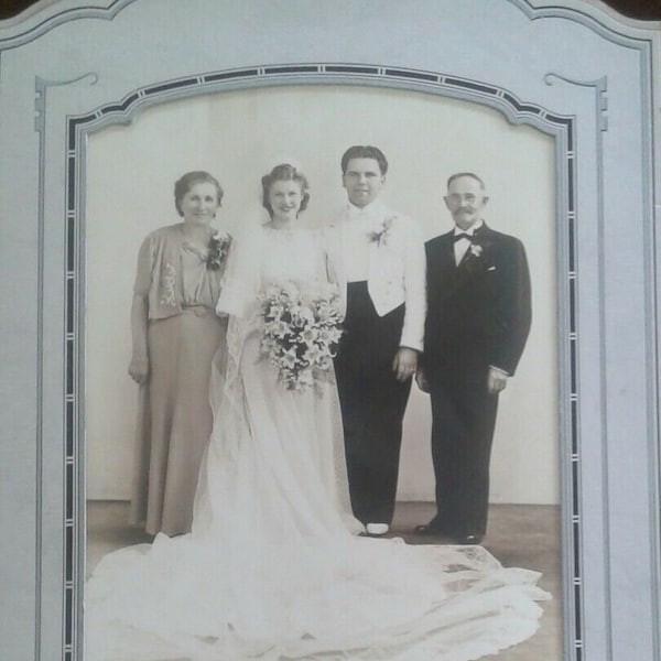 Vintage Wedding Photo~ C: 30's? 8 x 6 ~ Jasinski Chicago~ FREE SHIP