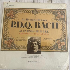 Peter Schickele - An Hysteric Return P.D.Q Bach at Carnegie Hall LP Vinyl~ Play Tested FREE SHIPPING