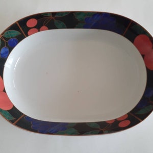 Noritake Impromptu FOREST BOUNTY 9 7/8" Oval Serving Bowl ~ Berries Cherries EUC Free Ship