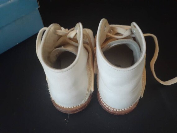 Vintage Childlife Baby/Toddler Unisex Shoes~ Whit… - image 3