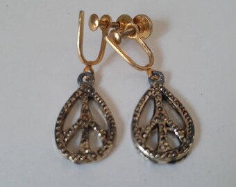 Vintage Dangle 70's Peace Sign Earrings ~ Screw Back~ FREE SHIP