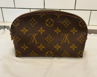 Vintage Louis Vuitton Makeup Bag- Designer Handbag - Label - Authentic