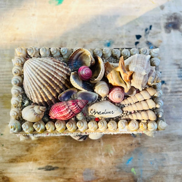 Sailor's Valentine - Vintage Jewelry Box - Vintage Sailor Valentine - Seashells - Ocean - Coastal - Gift