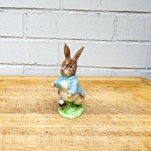 Vintage Beatrix Potter “Peter Rabbit” Figurine - Beswick, England