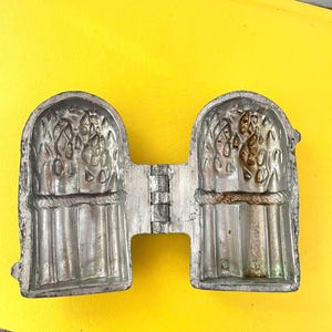 Antique Ice Cream Mold- Chocolate Mold- Cooking - Baking- Kitchen Gadget- Craft Mold-Asparagus