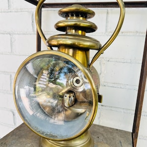 Antique Brass Carriage Lamp -  - Solar 41A - Automobile Lantern- Badger Brass Lamp
