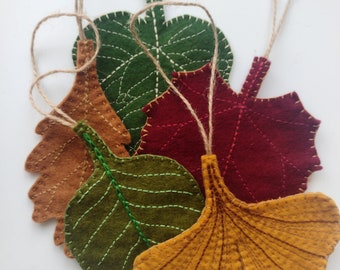 Autumn leaves felt decorations pdf pattern, Thanksgiving felt decoration pattern, sew your own fall coloured leaves, felt autumn leaves