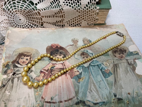 Antique Graduated Faux Pearl Necklace Yellow 19 I… - image 1