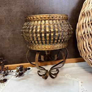 Homco Metal Wall Planter Gold