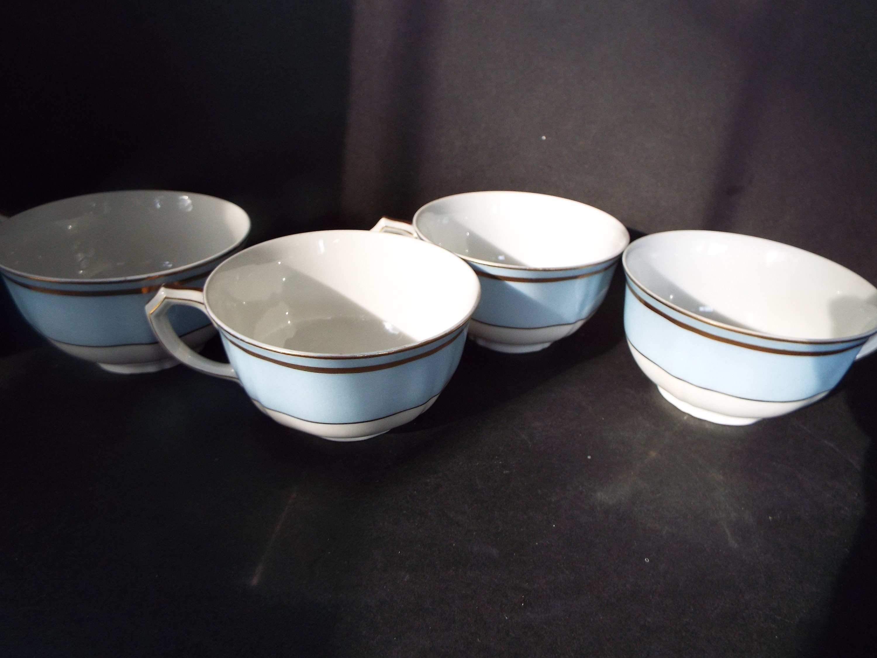 4 Limoges Unic teacups blue white gold trim 12 Rue de