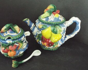 Fitz Floyd classic fruit berry tea set  large teapot and covered  sugar with spoon replacement