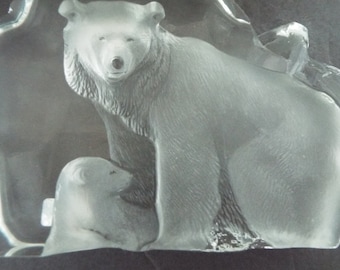 Large 6x8 Mats Jonasson Polar Bear With Cub Crystal Paperweight