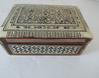 Egyptian Inlaid mother of pearl bone ebany wood  parquetry inlay  hinged jewelry trinket jewelry wood box 5"x3.5"