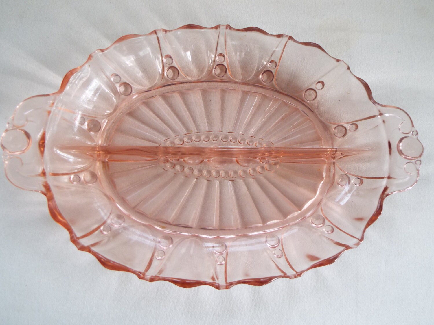 Kitchen & Dining Serving Odds & Ends Dining & Serving Depression glass Oyster Pearl divided dish