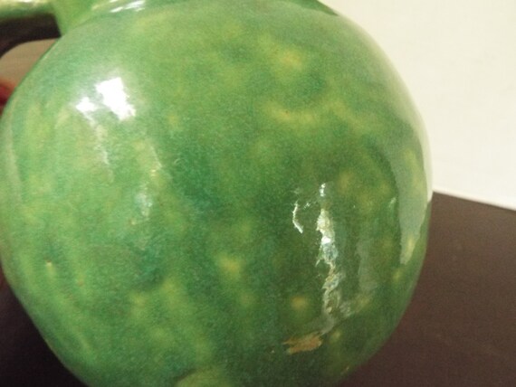 6.5 x 7.5 green fat lava glaze pitcher Etruscan glaze USA fat lava artist signed Fatz M 1940 studio pottery 6.5 x 7.5 green fat lava glaze pitcher Etruscan glaze USA fat lava artist signed Fatz M 1940 studio pottery