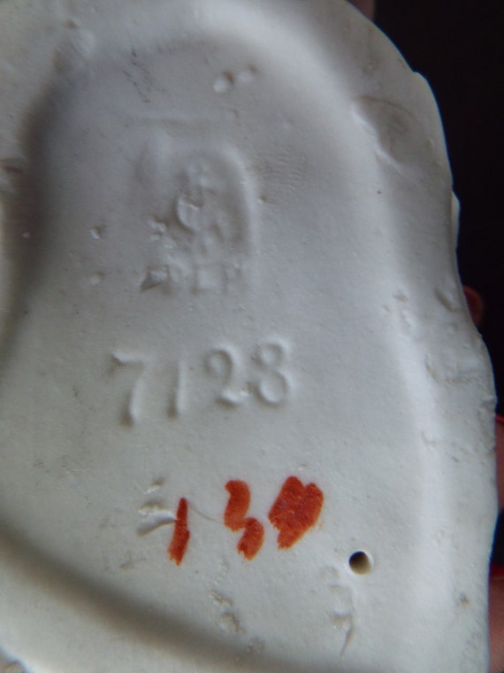 Allemagne-Heubach-Bébé caractère, tête porcelaine marquée en creux