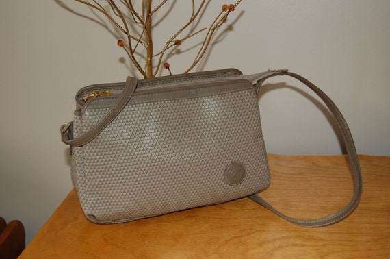 liz claiborne shoulder bag