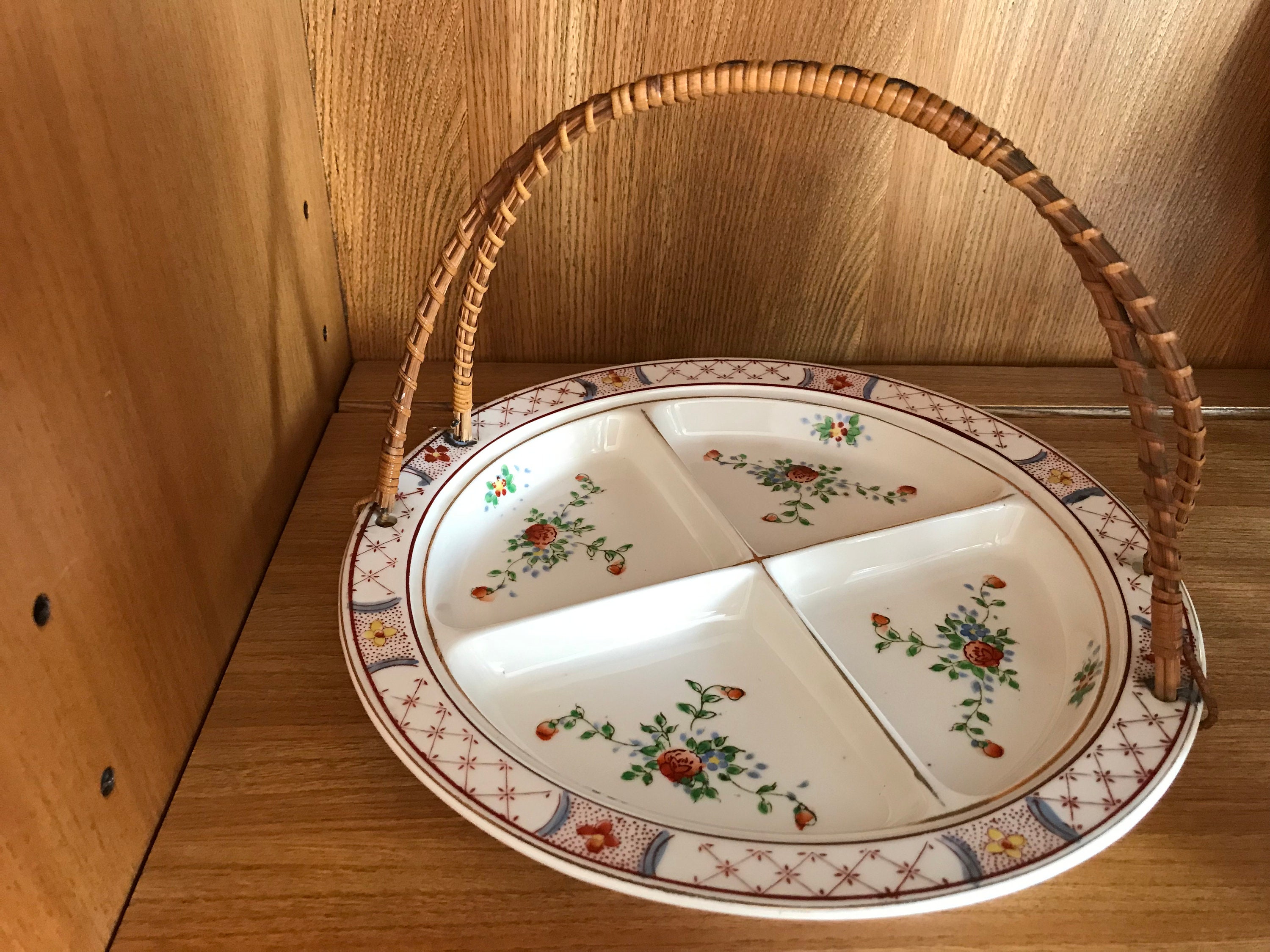 Takito TT Company Hand Painted Quartered Dish Vintage 1930s