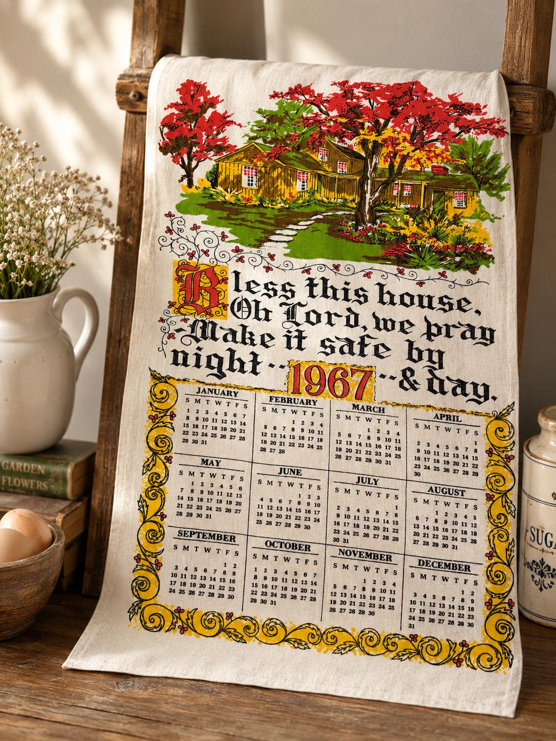 アンティーク　手巻きカレンダー 1967 Fabric Calendar - Etsy
