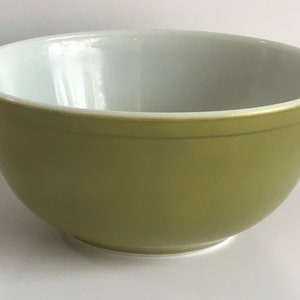 Complete your set, Vintage Spring Blossom & Avocado Green, Verde Pyrex Mixing Bowl, Cinderella, Retro Kitchen, 1970s sold individually #403 verde