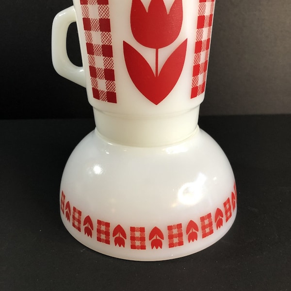 vintage, Termocrisa, tulipe vichy, tasse empilable et bol de céréales couleur rouge Made in Mexico 1960's