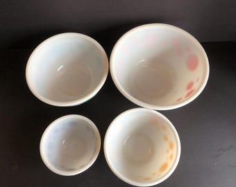 ヴィンテージ ヘーゼル アトラス ドット ミキシング ボウル 4 個セット