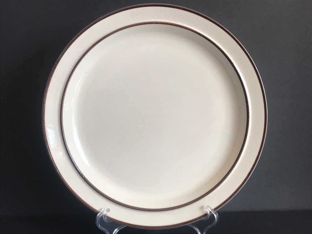 Vintage Design Four Stoneware Serving Plate, Beige Brown Band (12