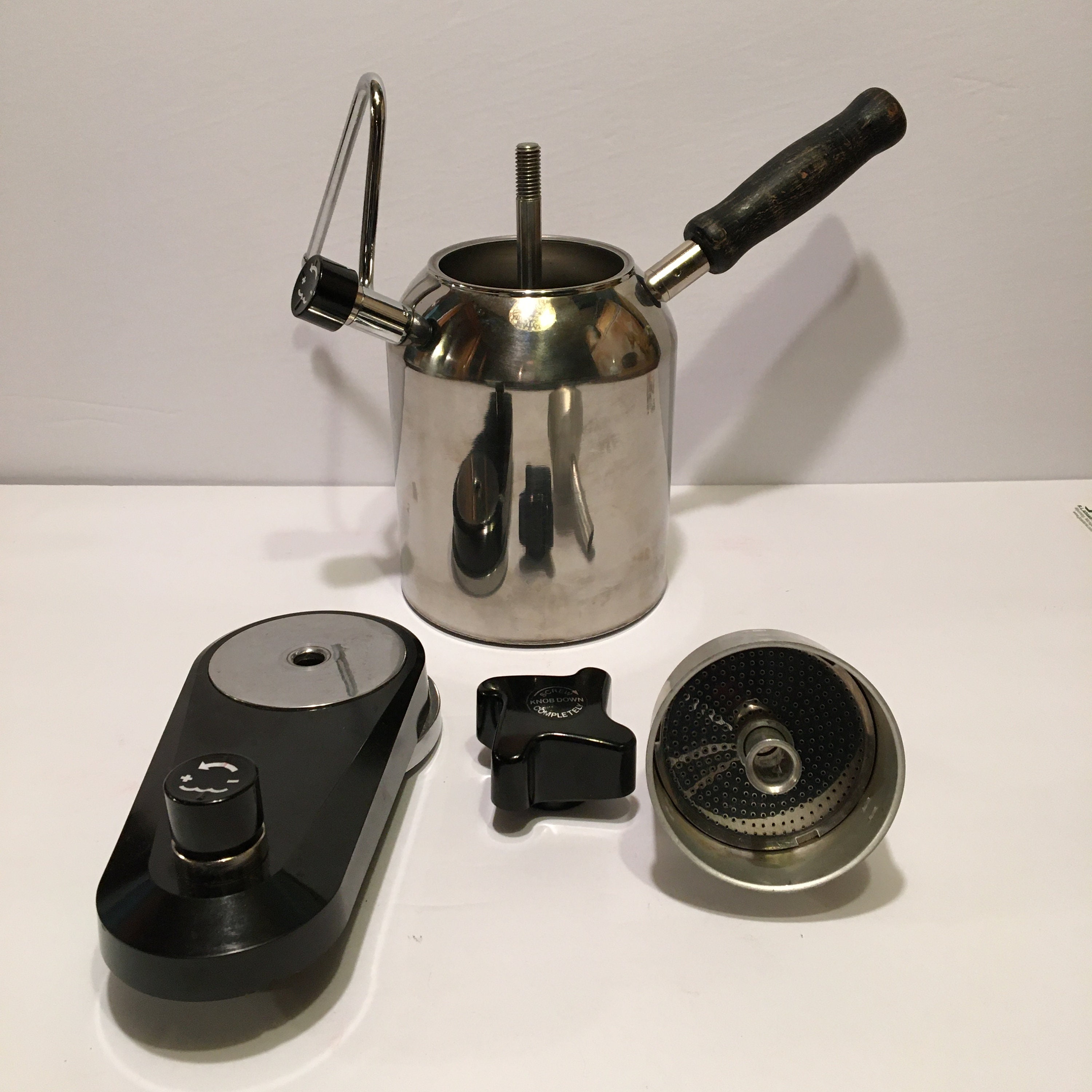 Collectible Vintage Stovetop Elebak 
