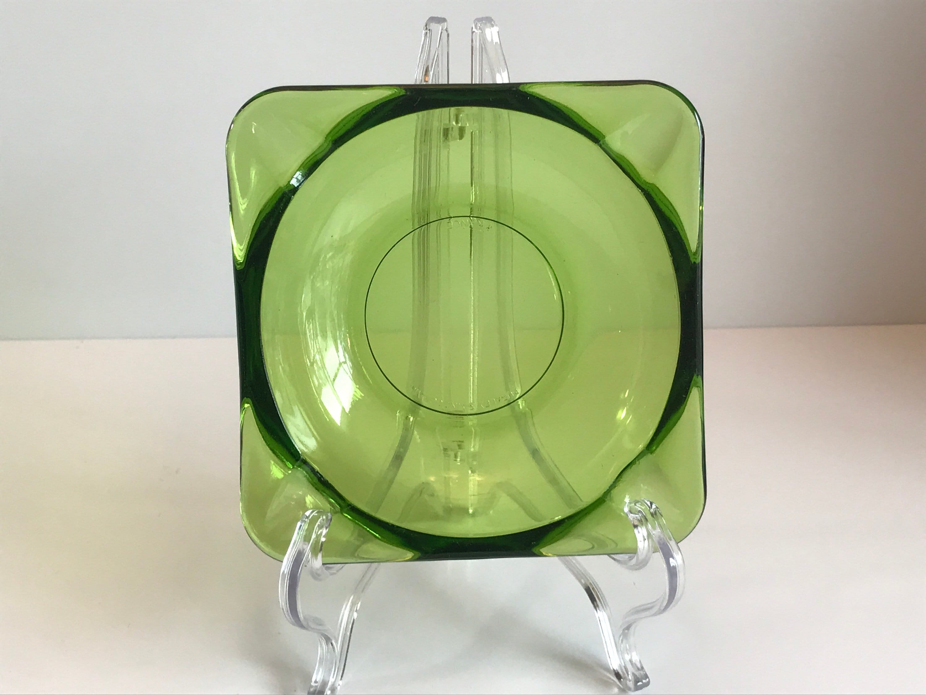 ヴィンテージ、デュラレックス サンゴバン フランス、アボカドグリーン