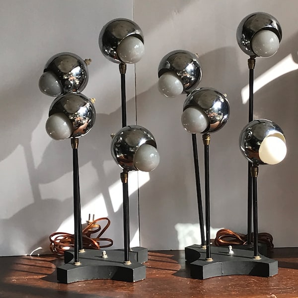Vintage, MCM Retro Sonneman Style, Space Age Chrome Ball Table lamp, 4 light, 3 stage Lighting, Eye Ball Lamp, Only one is available