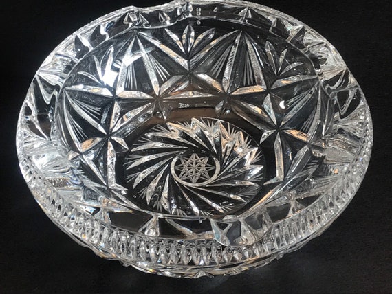 Vintage, Pinwheel Crystal Ashtray, Cut Glass Cigars Ashtray, Round