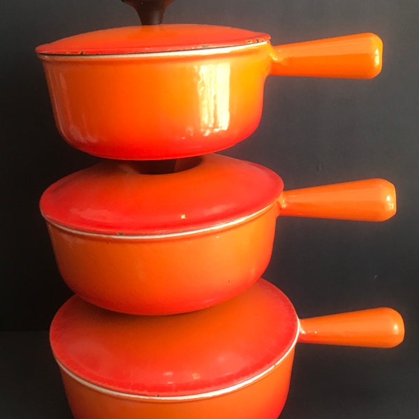 Vintage, LE CREUSET France, Set of 3 saucepan with lid, Flame orange #22, #20, #18 Cast Iron - Dutch Oven,  Enamelware, 1960's