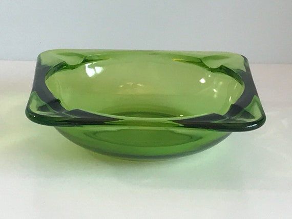 ヴィンテージ、デュラレックス サンゴバン フランス、アボカドグリーン