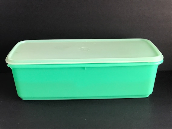 Tupperware Plastic Long Green Rectangle Container w/ lid Vintage