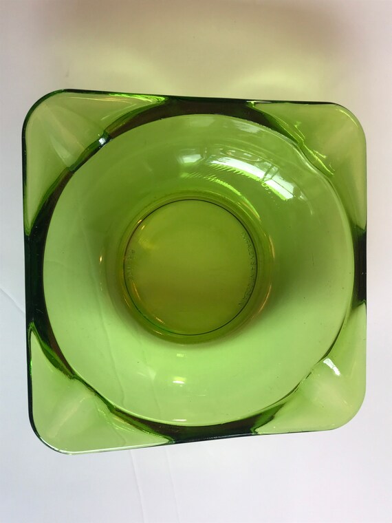 ヴィンテージ、デュラレックス サンゴバン フランス、アボカドグリーン